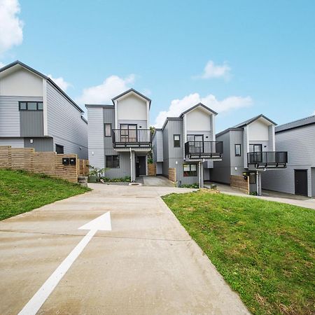 West Harbour Modern 4-Bedroom Retreat Auckland Exteriér fotografie