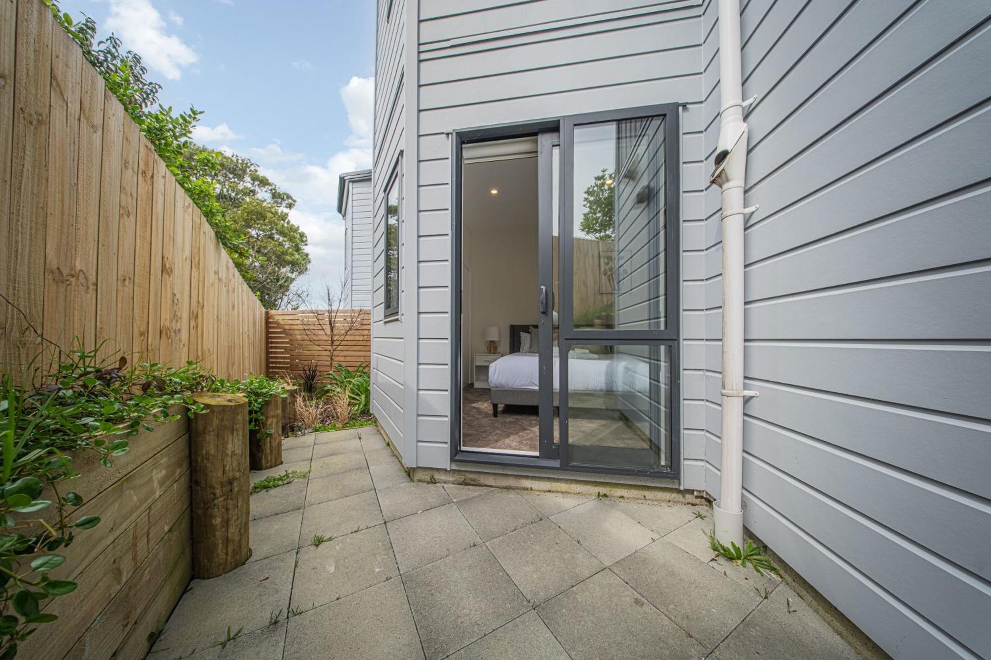 West Harbour Modern 4-Bedroom Retreat Auckland Exteriér fotografie