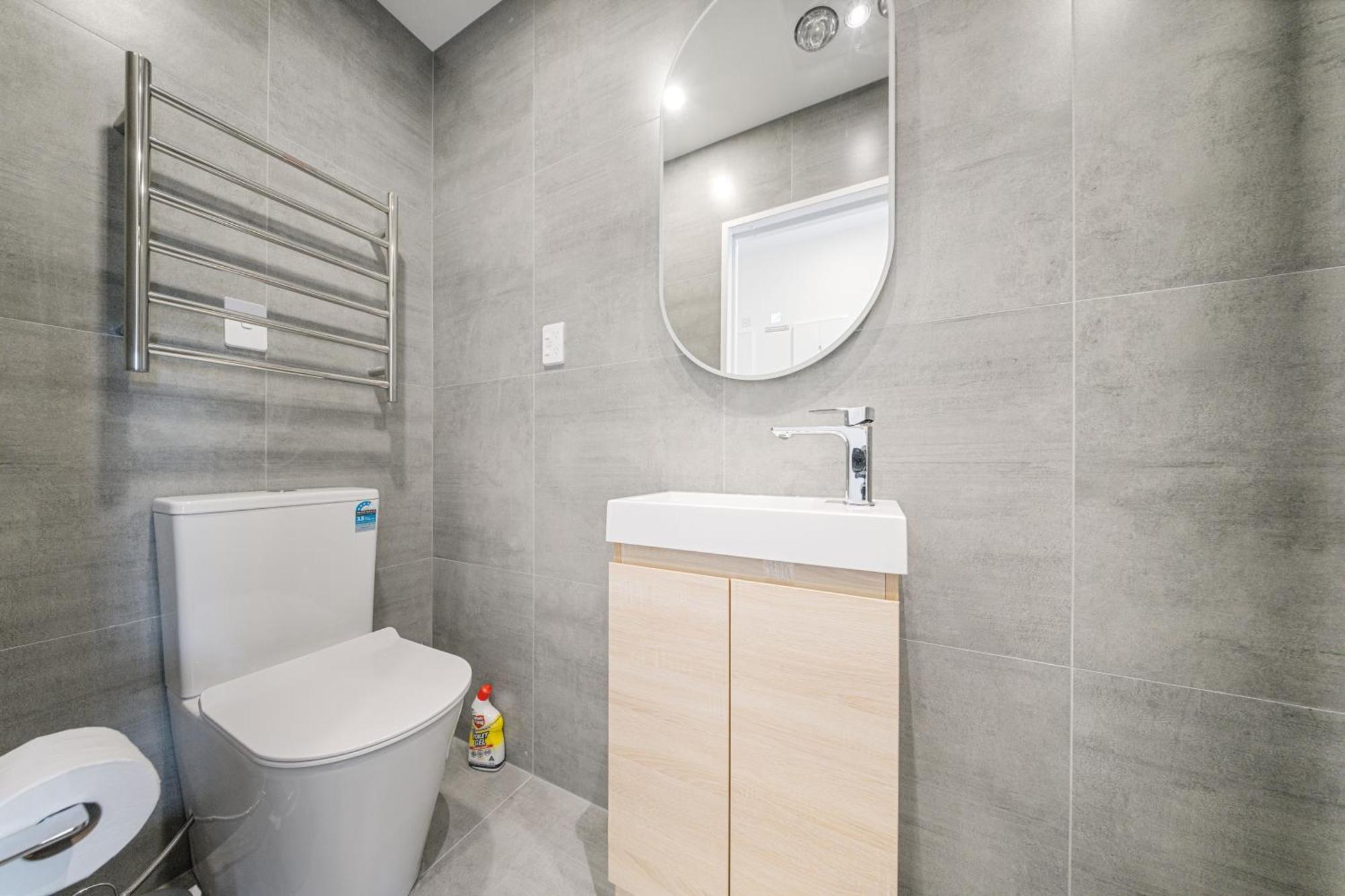 West Harbour Modern 4-Bedroom Retreat Auckland Exteriér fotografie